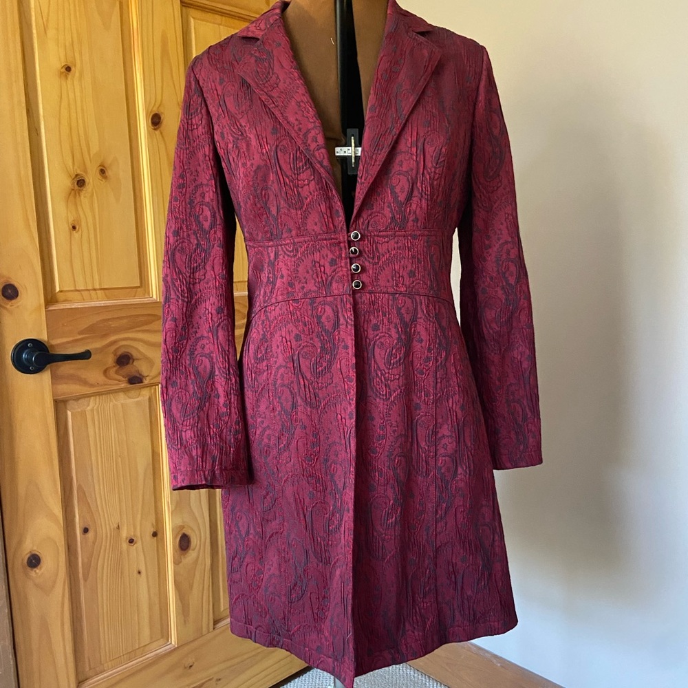 Long Brocade Bisou jacket